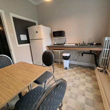 Auberge Du Couvent Saint-Casimir 外观 照片
