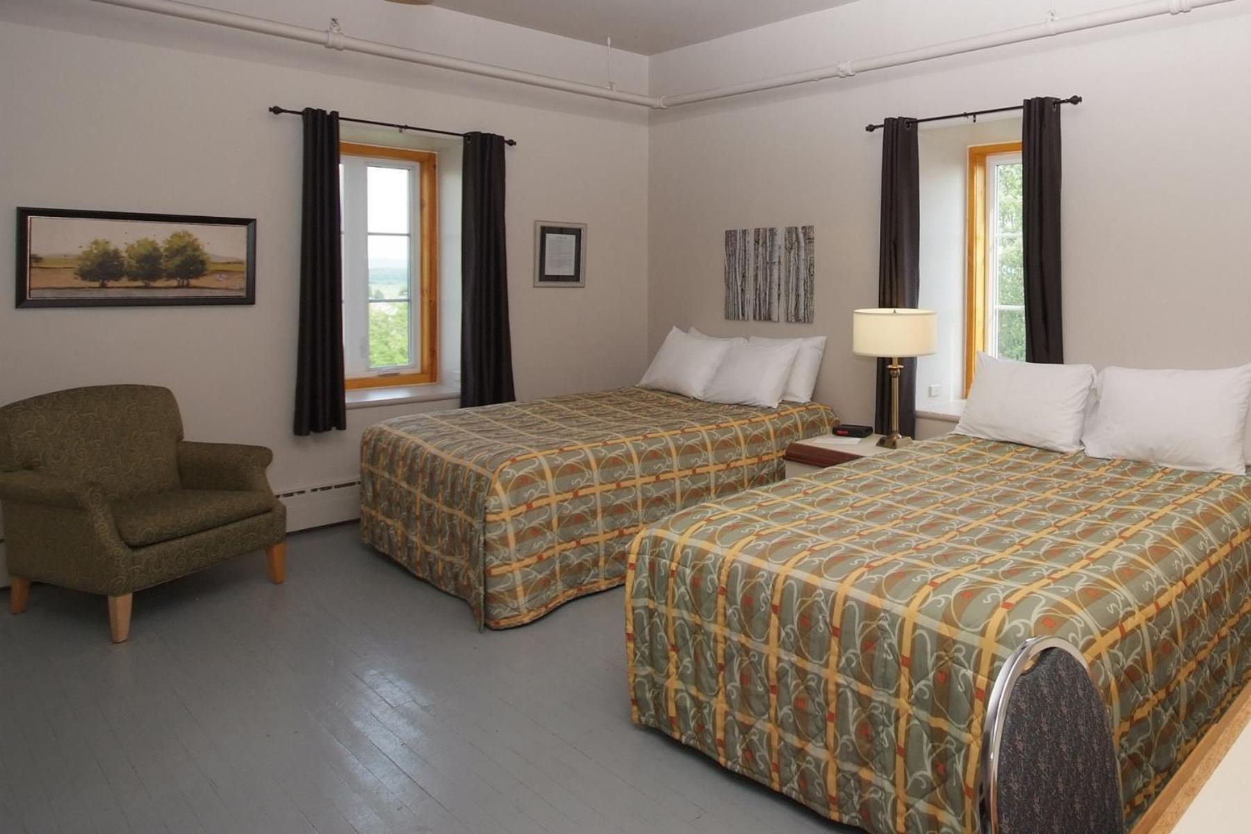 Auberge Du Couvent Saint-Casimir 外观 照片