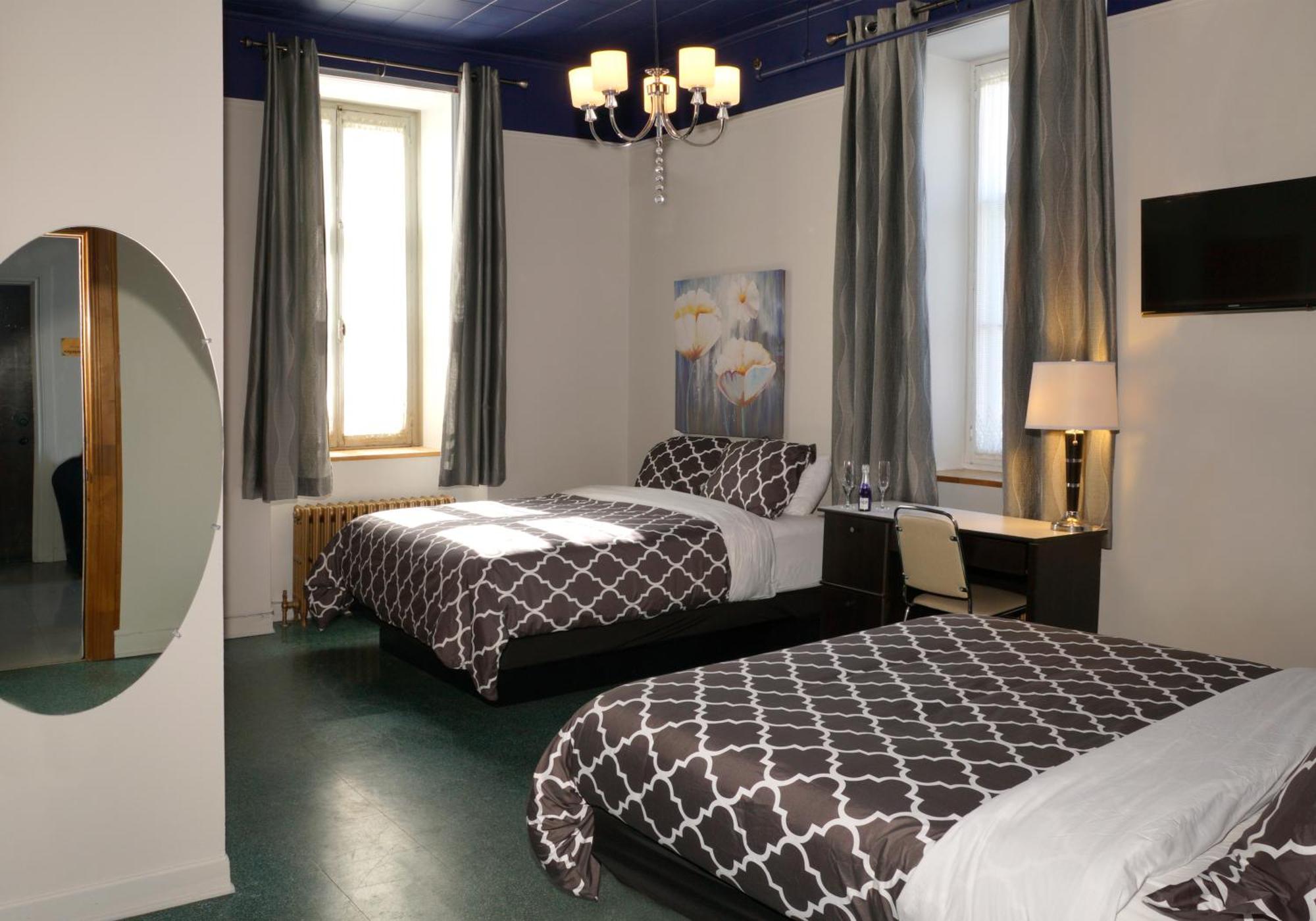 Auberge Du Couvent Saint-Casimir 外观 照片