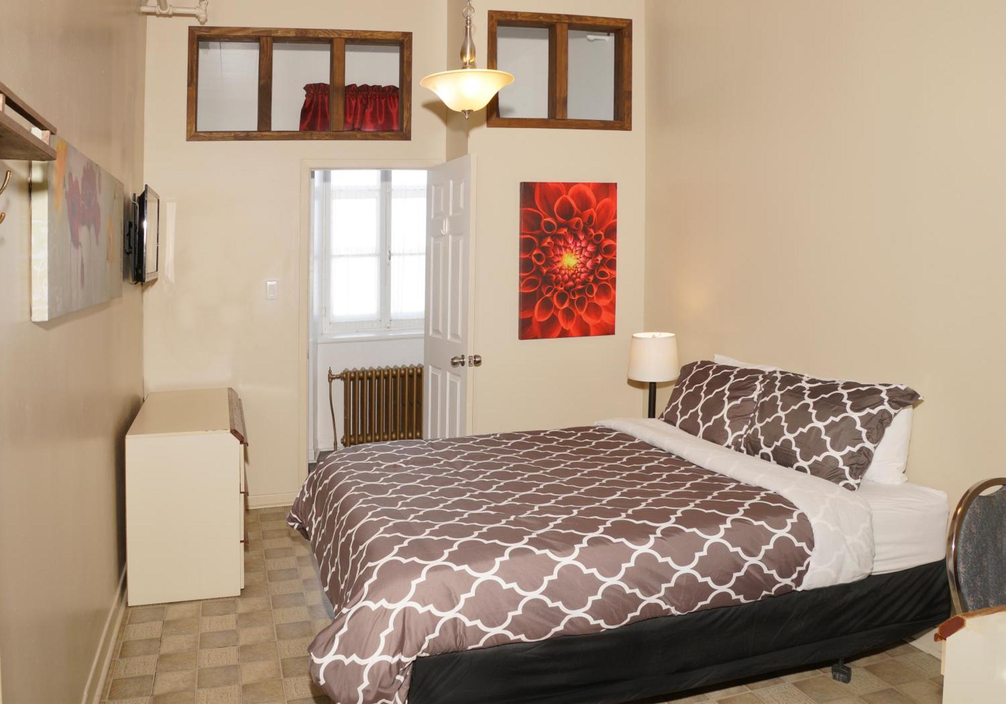 Auberge Du Couvent Saint-Casimir 外观 照片