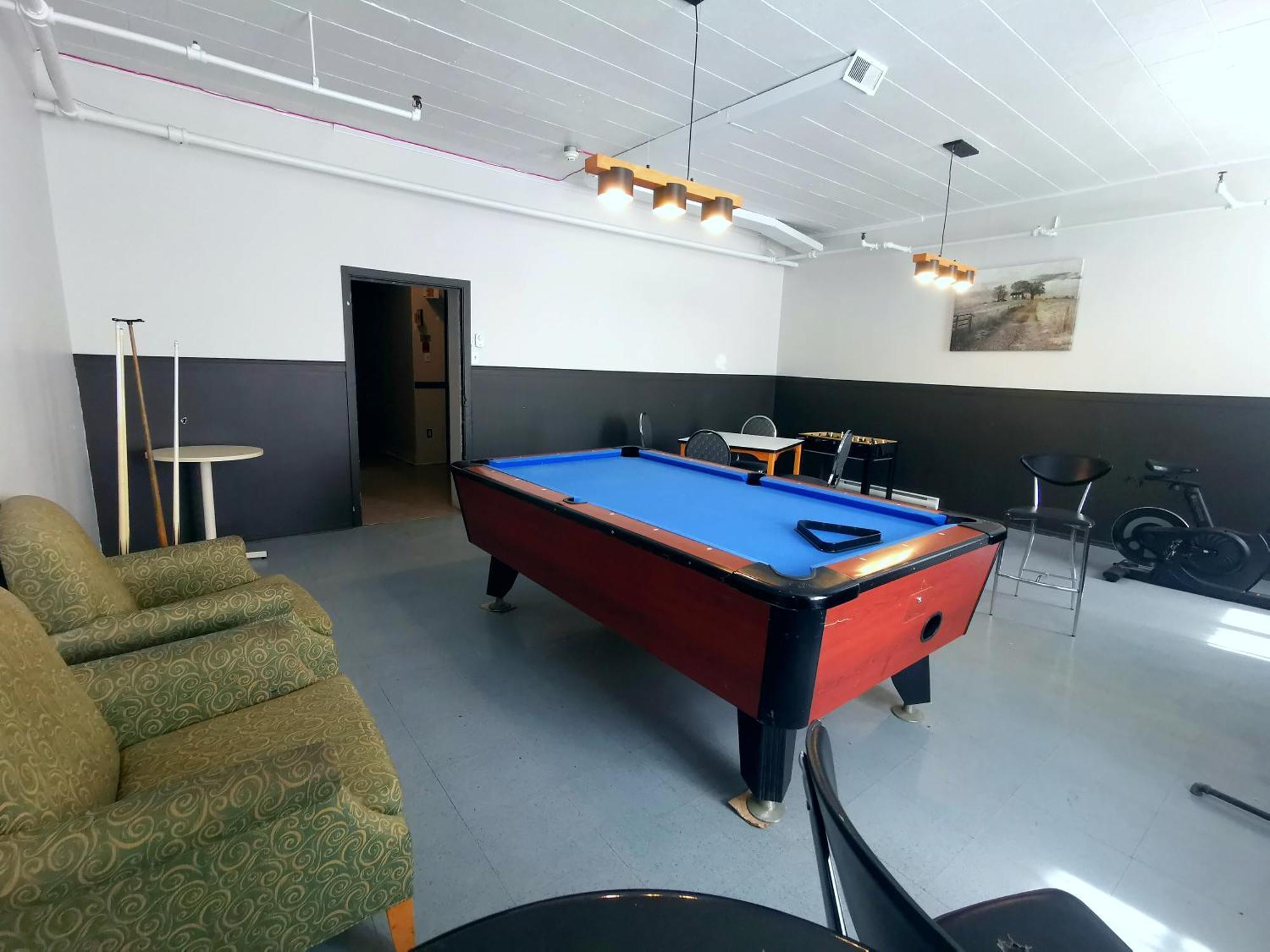 Auberge Du Couvent Saint-Casimir 外观 照片