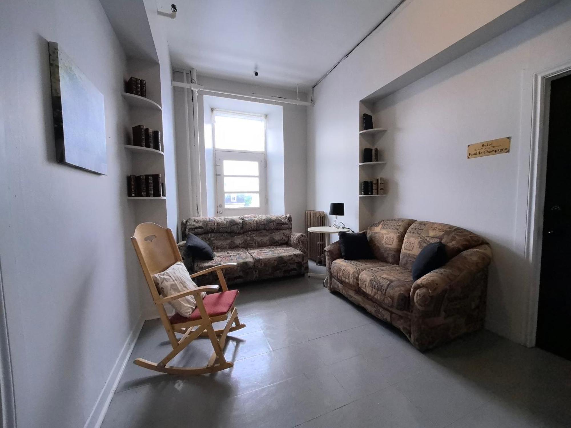 Auberge Du Couvent Saint-Casimir 外观 照片