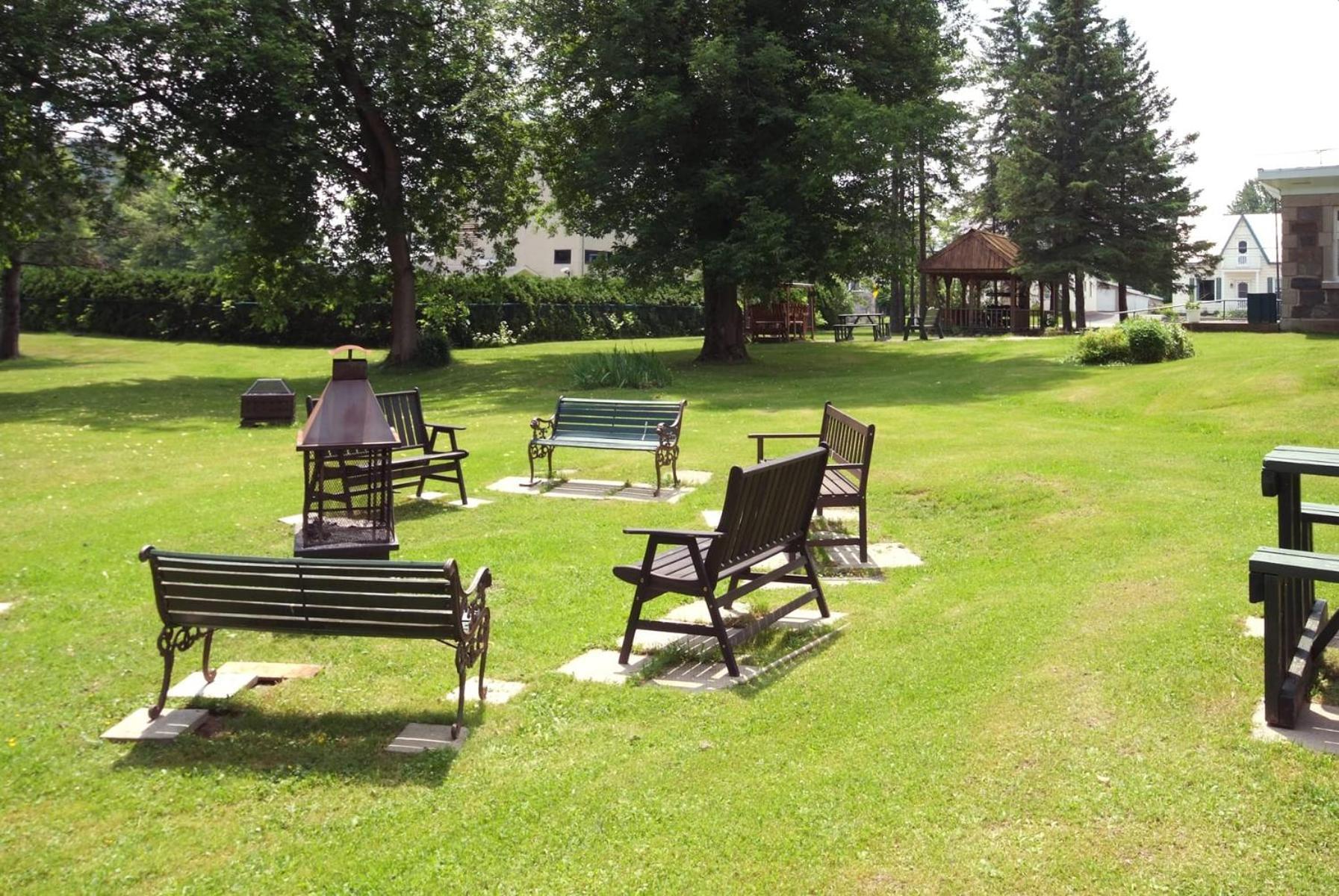 Auberge Du Couvent Saint-Casimir 外观 照片